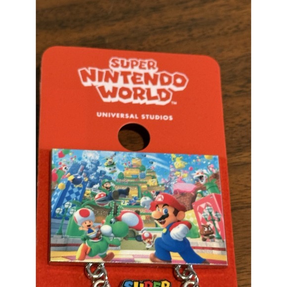 2025 Universal Studios Hollywood Super Nintendo World Mario Resort Dangle Pin - Picture 3 of 3